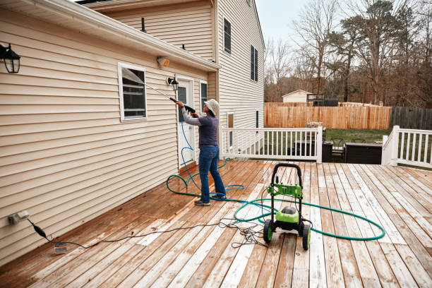 Best Deck Cleaning Services  in Mililani Mauka, HI